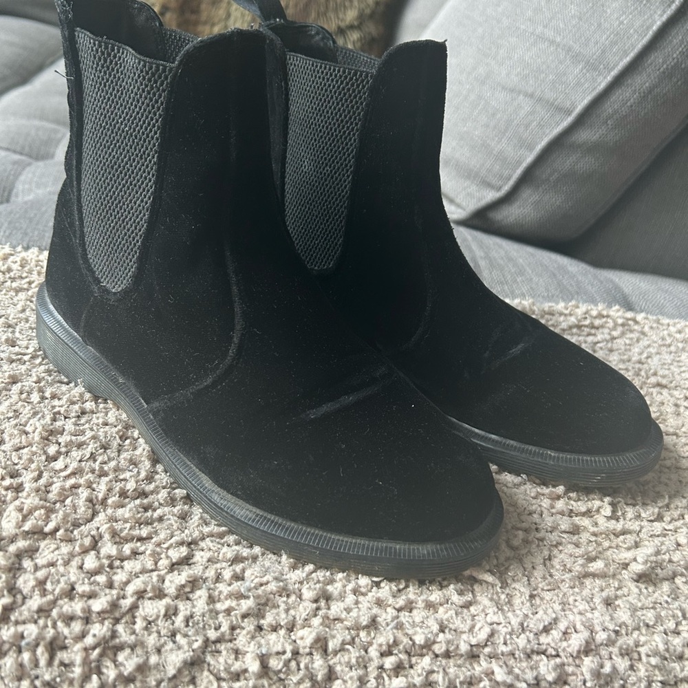 Rare Velvet Dr Martin’s Chelsea Boot